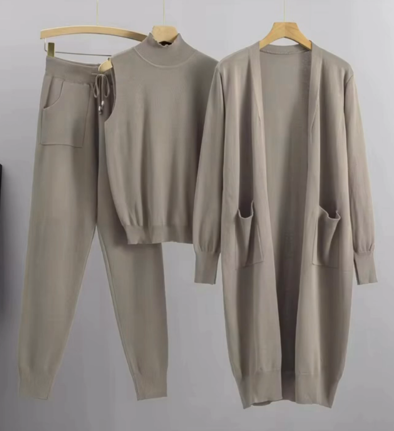 Elavion 3-Piece Luxe Knit Set